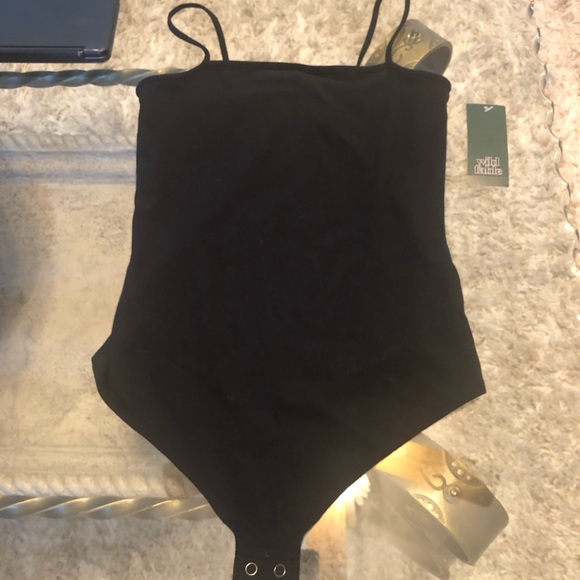 NWT WILD FABLE Size Small black camisole bodysuit - Picture 2 of 2